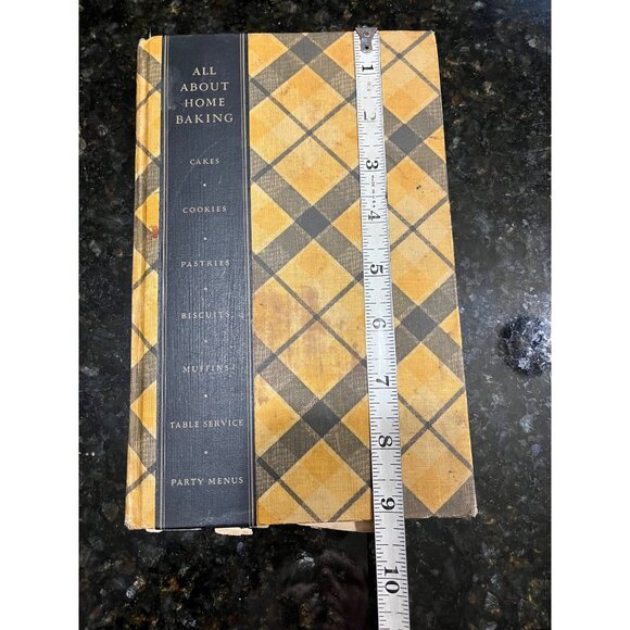 1930’s All About Baking Cookbook - Picture 9 of 10